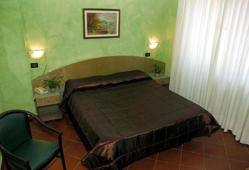 ホテル Il Telegrafo