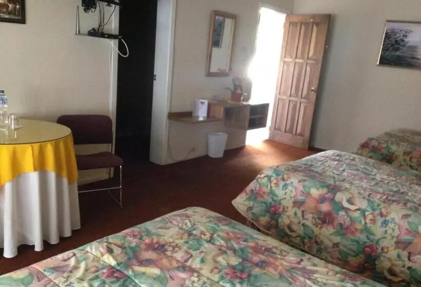 ホテル Mansion Samzara Hosteleria
