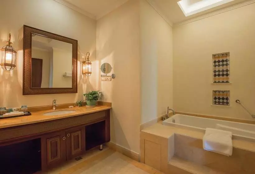 هتل Malanhua Holiday  Sanya