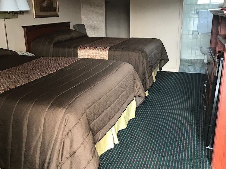 فندق على الطريق Redwood Inn