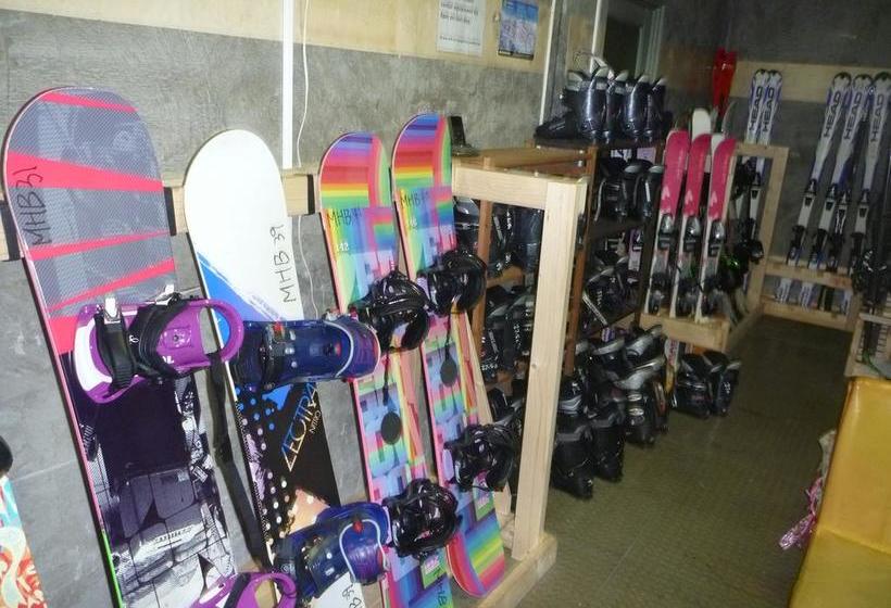 Mt Hakuba Backpackers Hostel