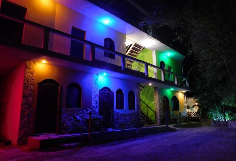 Hostel Hostal Maxima