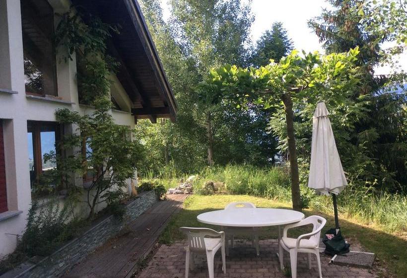 تختخواب و صبحانه Chez Philippe