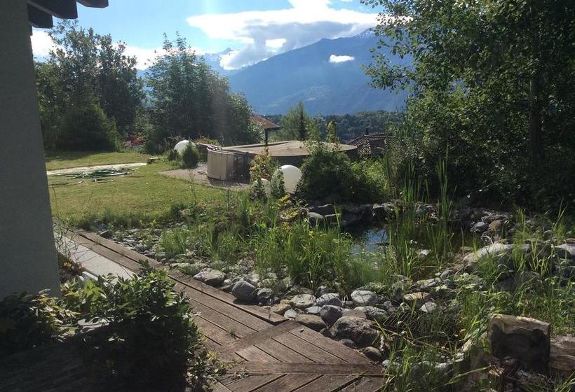 تختخواب و صبحانه Chez Philippe