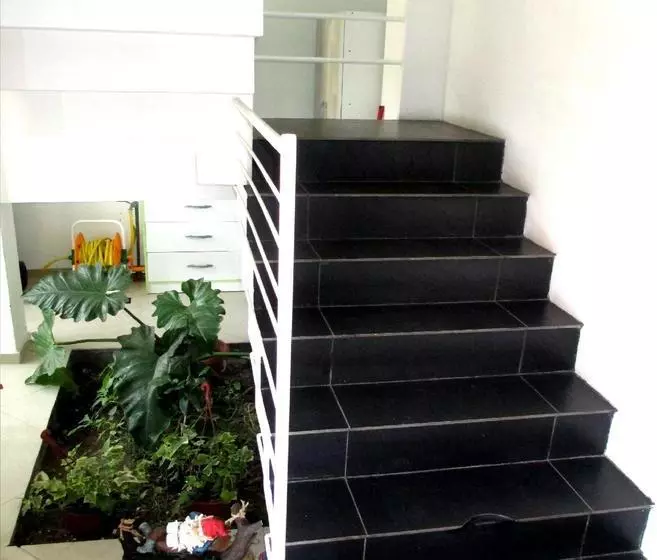 تختخواب و صبحانه Guest Home Valto & Ziron