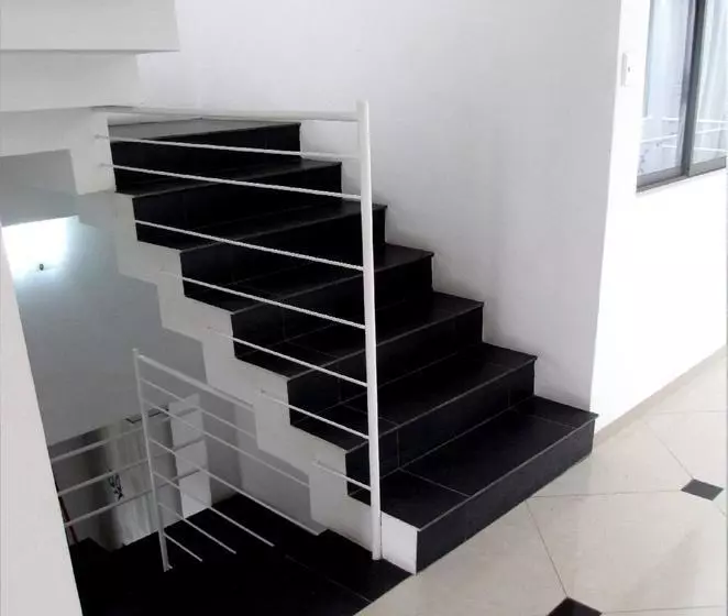 تختخواب و صبحانه Guest Home Valto & Ziron