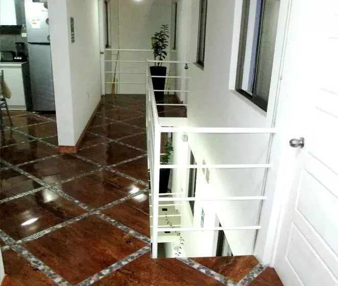 تختخواب و صبحانه Guest Home Valto & Ziron
