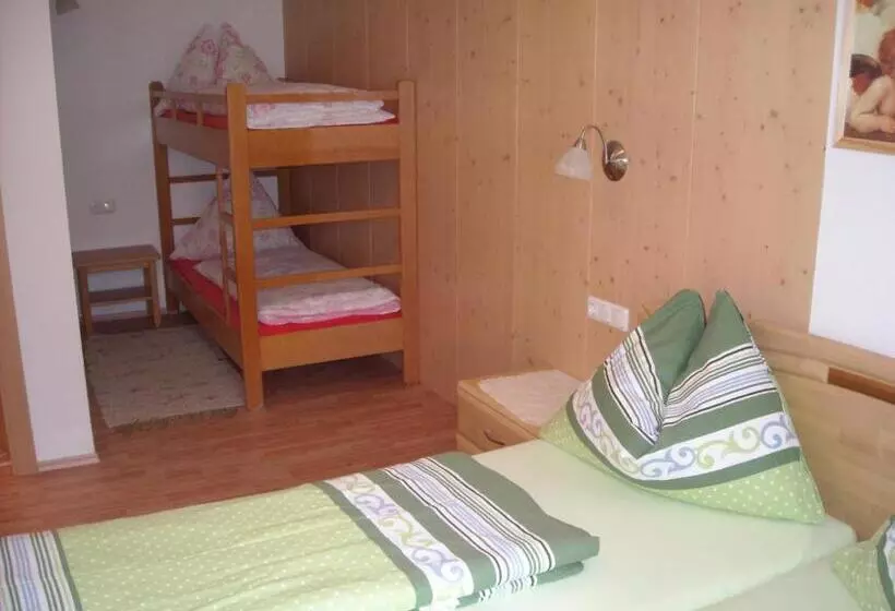 Aamiaismajoitus (B&B) Trixlhof