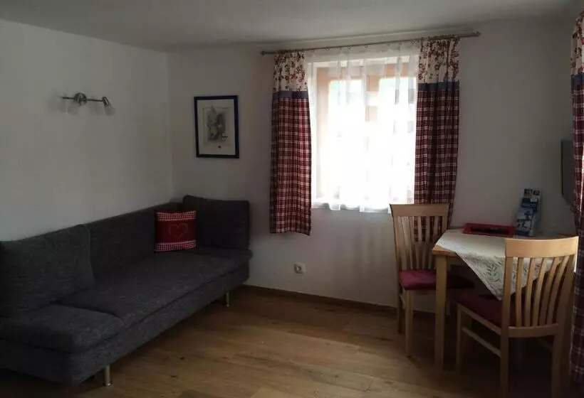 Aamiaismajoitus (B&B) Trixlhof