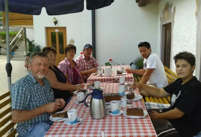 Aamiaismajoitus (B&B) Trixlhof