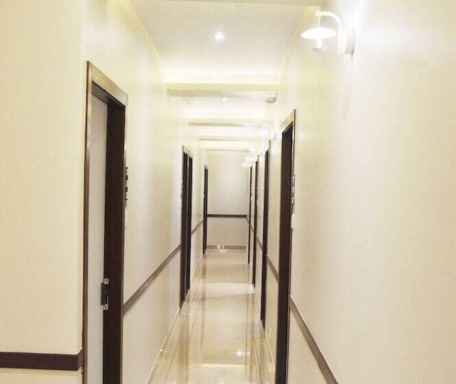 هتل A. K. International