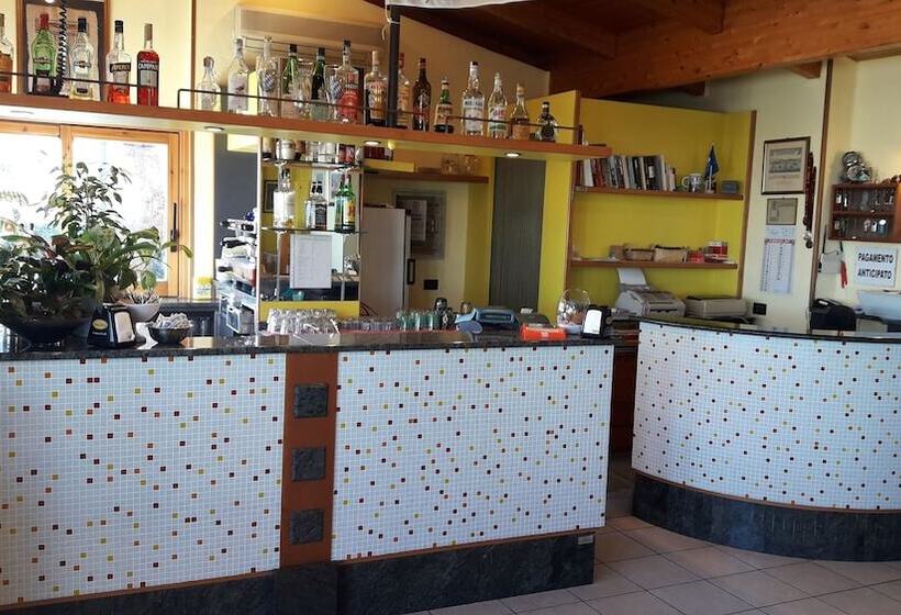 فندق Albergo Primavera