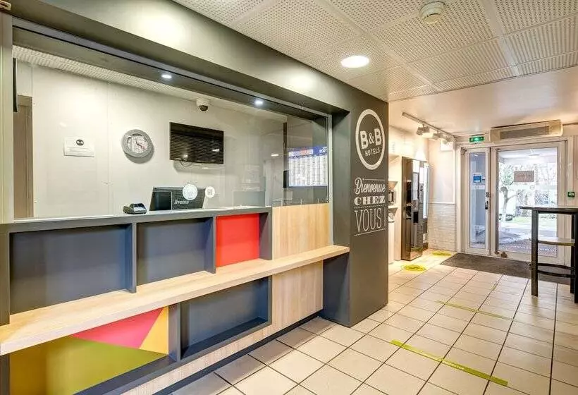 B&b Hotel Louveciennes