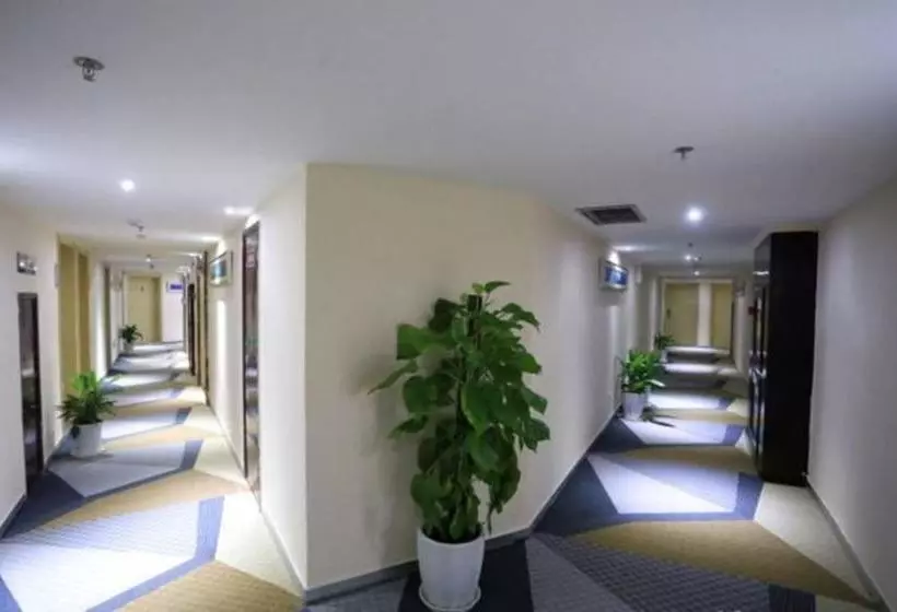 هتل City Convenient Chain