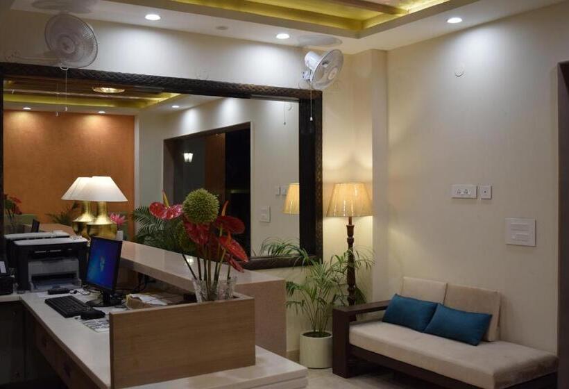 Hotelli De Bougainvilla