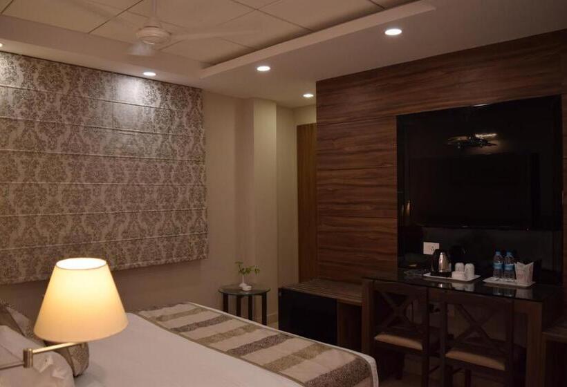 Hotelli De Bougainvilla