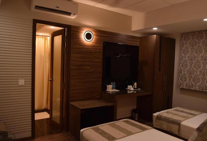 Hotelli De Bougainvilla