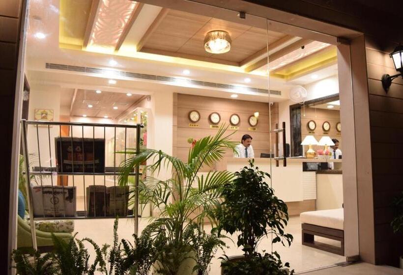 Hotelli De Bougainvilla