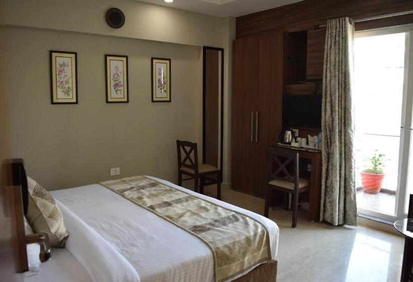 Hotelli De Bougainvilla