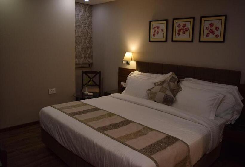 Hotelli De Bougainvilla