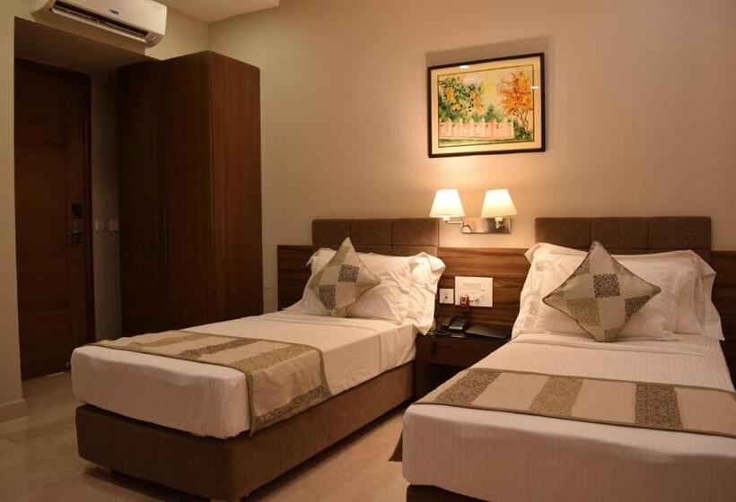 Hotelli De Bougainvilla