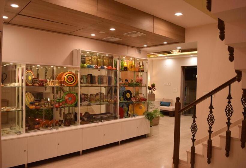 Hotelli De Bougainvilla