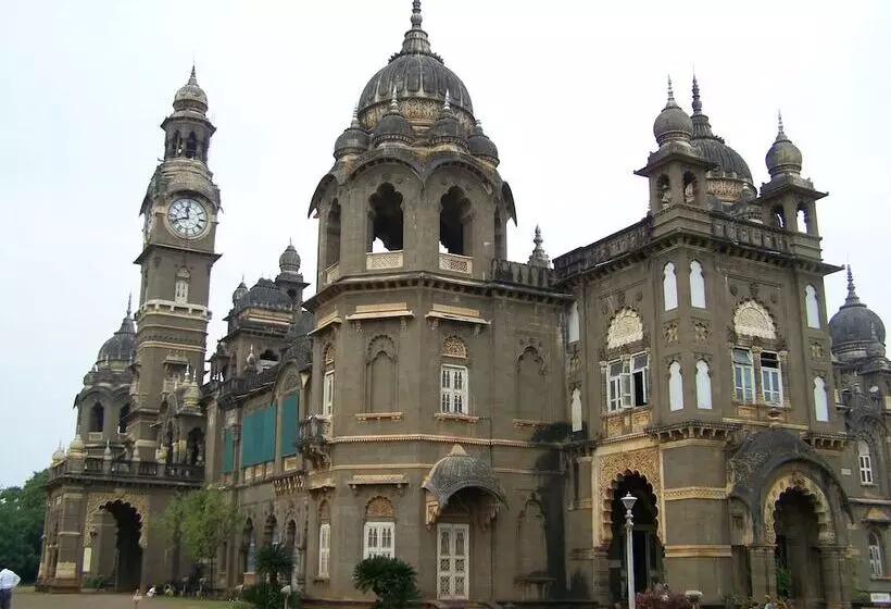 Hotelli Madhuri Executive