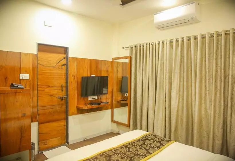 Hotelli Madhuri Executive