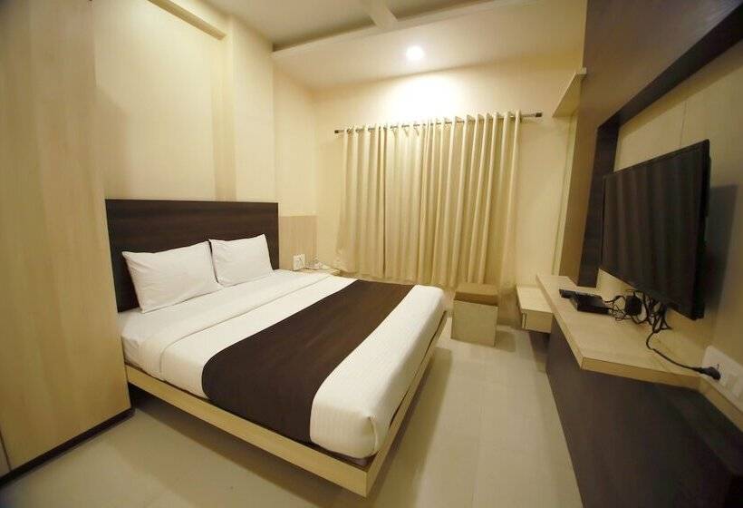 酒店 Madhuri Executive