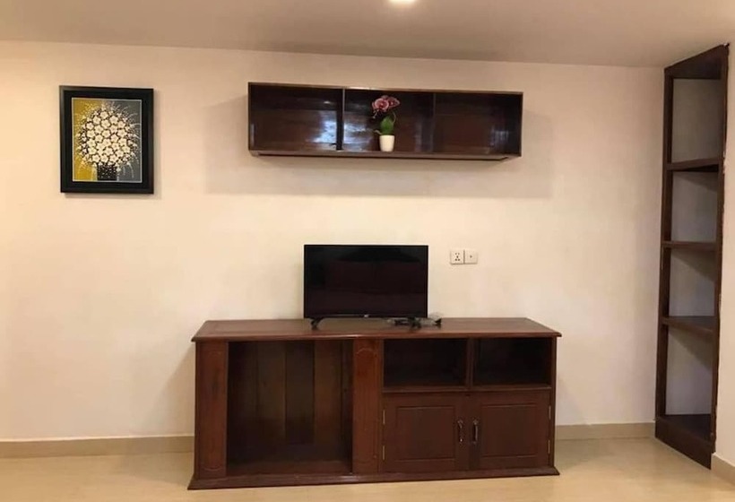 בית מלון כפרי Ny Ka Smy