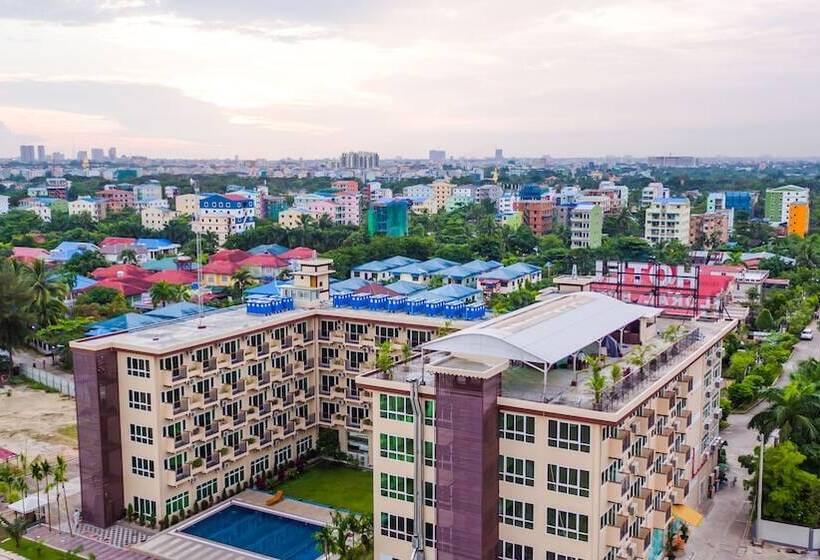 هتل Sincere Smile Yangon