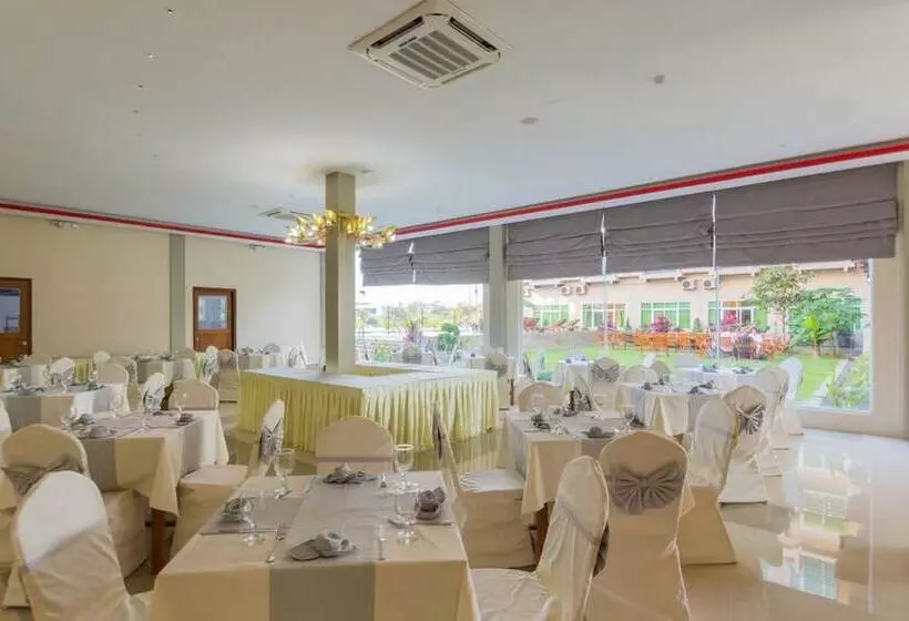 Hotel Sincere Smile Yangon