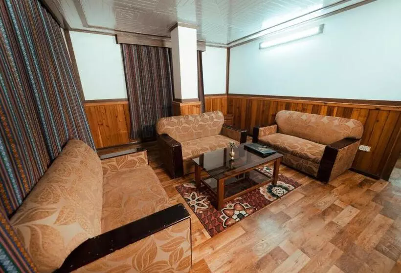 ホテル Yangthang Dzimkha Resort