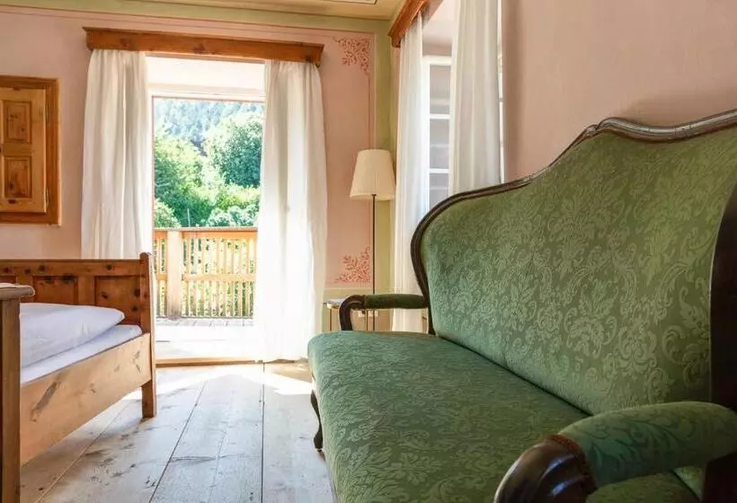 Hotelli Zum Riesen Historic Refugium