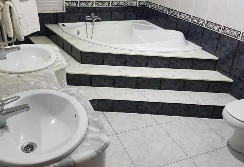 ユースホステル Hostal Costa Victoria
