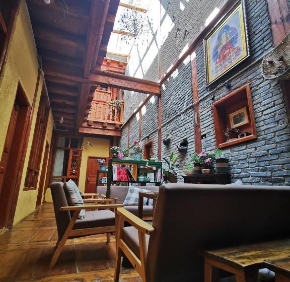 فندق صغير Jha Lam Gang Inn