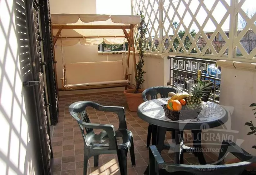 ベッドアンドブレックファースト Il Melograno