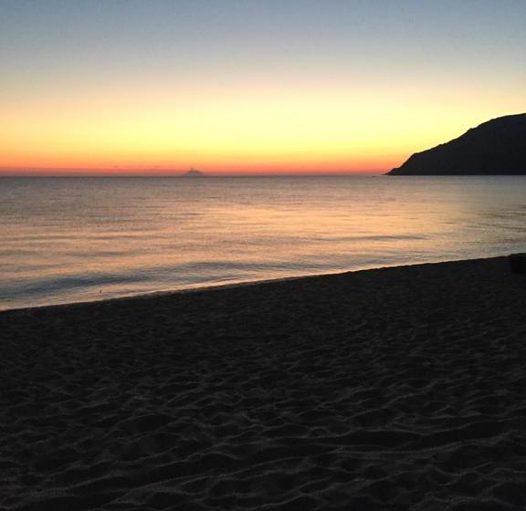 مبيت وإفطار Il Melograno