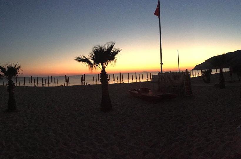 مبيت وإفطار Il Melograno