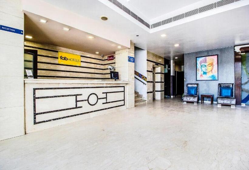 Fabhotel Aaykay Model Town