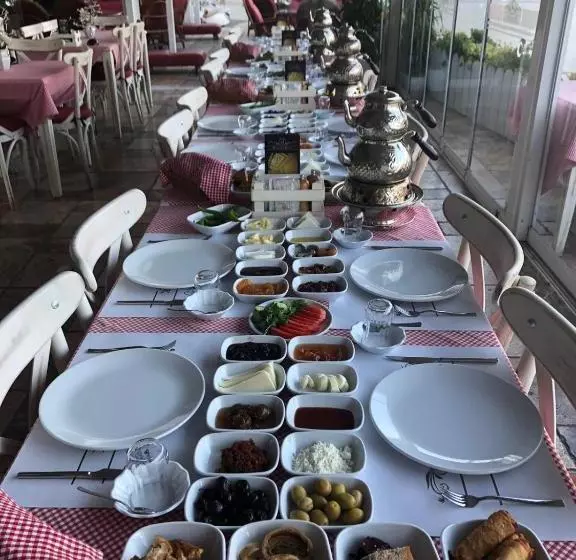 Hatunca Otel & Restaurant