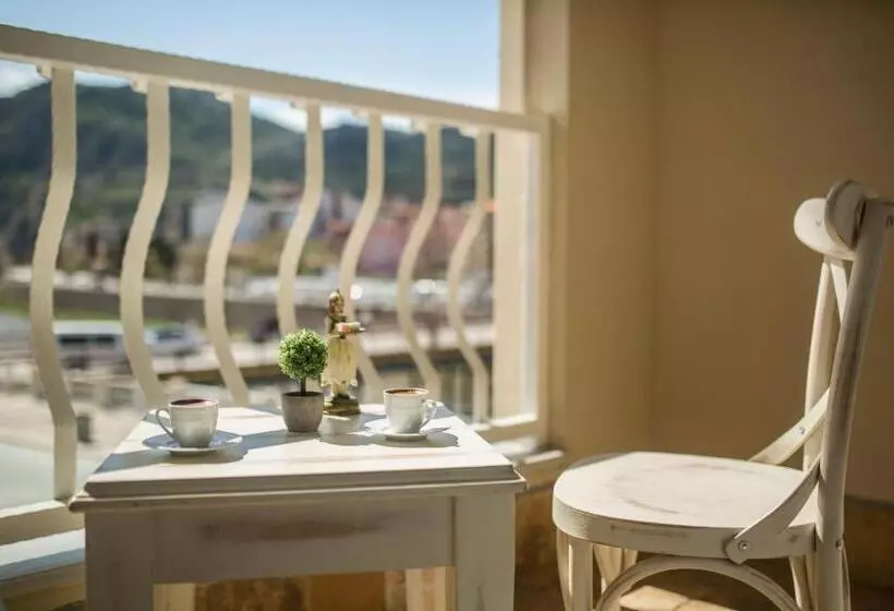 Hatunca Otel & Restaurant