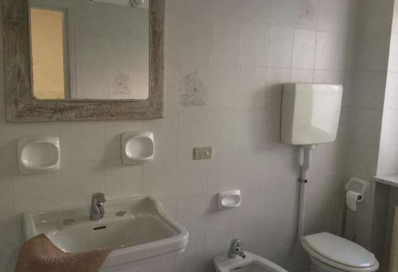 בית מלון כפרי Albergo Ristorante Leso