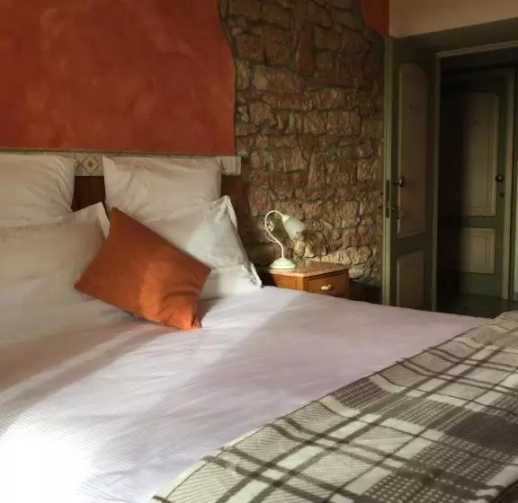 ホテル Albergo Ristorante Leso