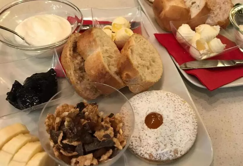 ホテル Albergo Ristorante Leso