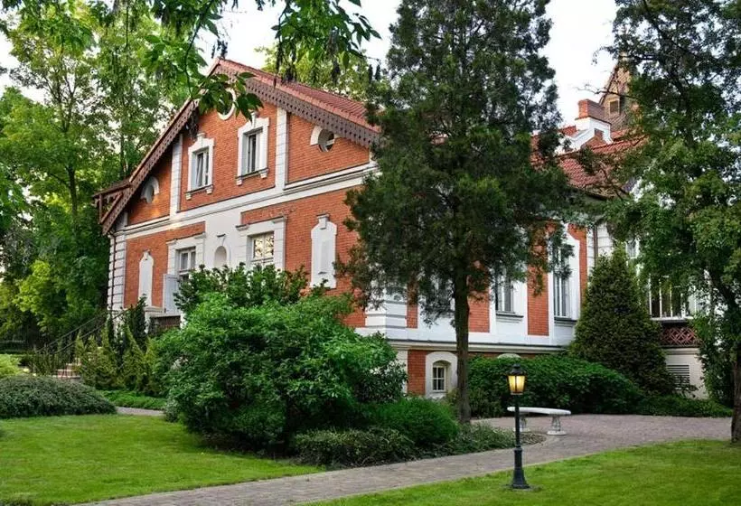 Hotelli Aleksander