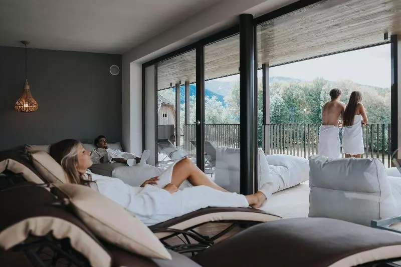 Hotelli B&b Boutique Apartment Oberwiesen