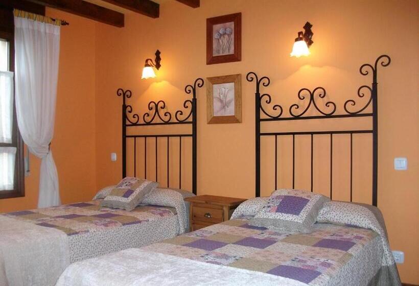 בית מלון כפרי Casa De Labranza Ría De Castellanos