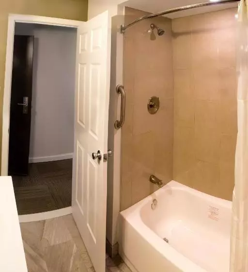 ホテル Chateau Suites