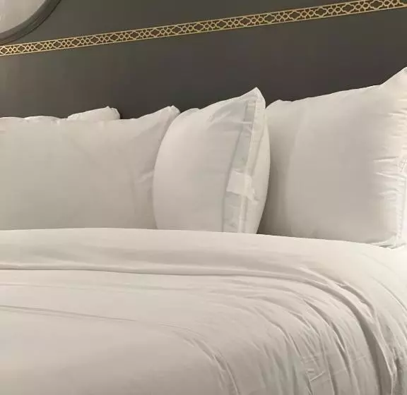 ホテル Chateau Suites